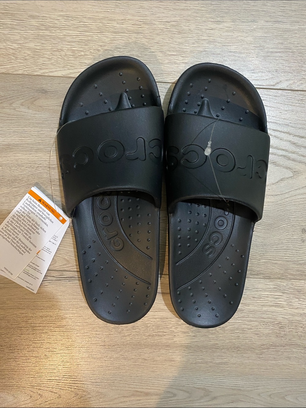 CROCS Classic Comfort Slide Sandals in Black